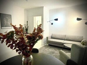 Living area - Apartment in Barceloneta near Port Vell and 500m from the beach (Barcelona)