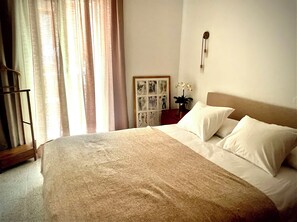 2 bedrooms, iron/ironing board, WiFi, bed sheets - Apartment in Barceloneta near Port Vell and 500m from the beach (Barcelona)