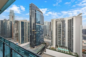 Property grounds - Luxury 1BR in Business Bay | Close to Dubai Mall, Burj Khalifa & City Sights (Business Bay)