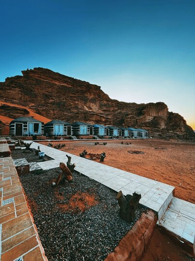 Sand star camp