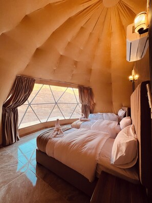 Luxury Double Room, Balcony | In-room safe, soundproofing, iron/ironing board - Sand star camp (Wadi Rum)
