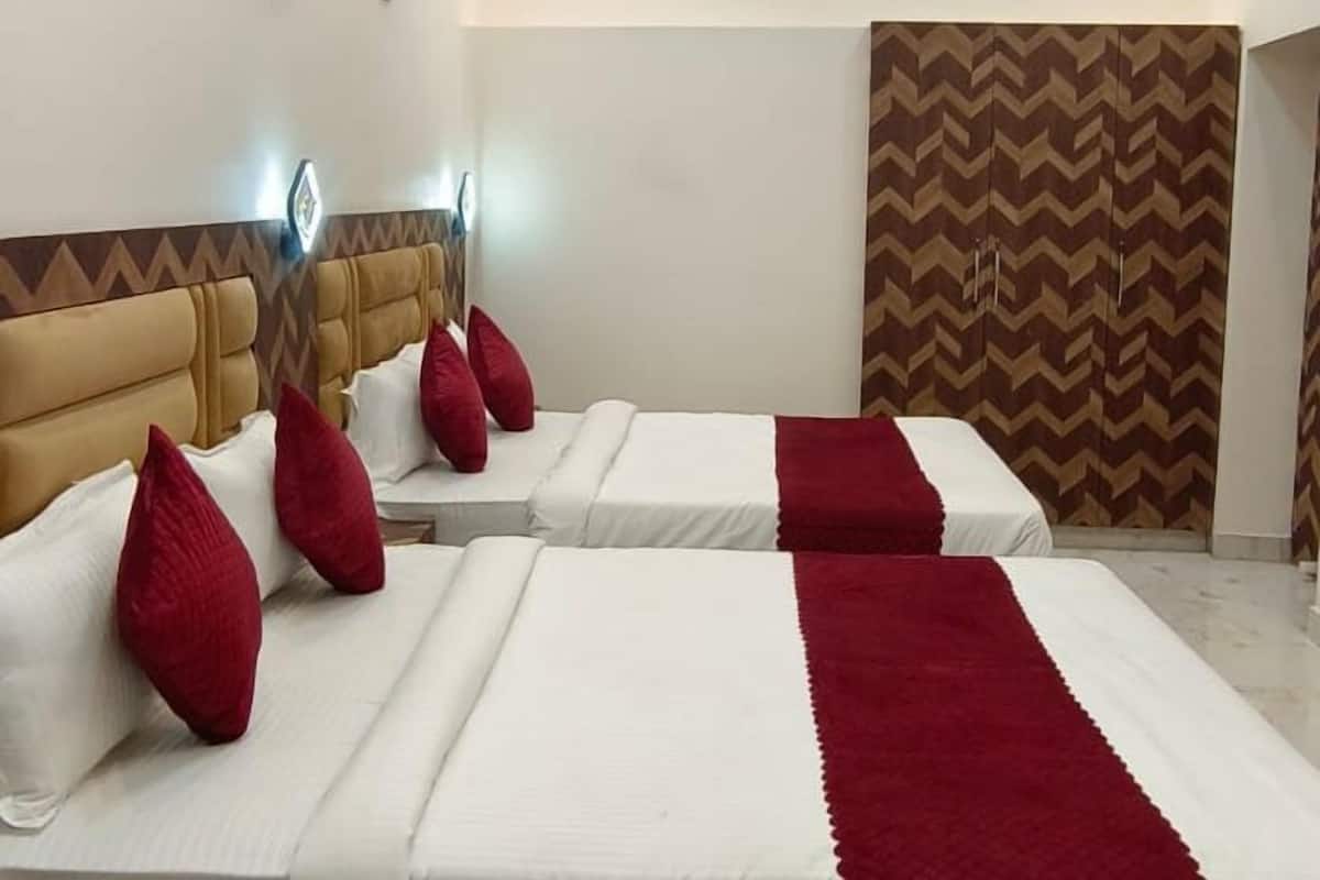 Family Suite | 1 bedroom, soundproofing, free WiFi