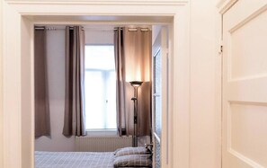 1 quarto, ferros/tábuas de passar roupa, Wi-Fi, roupa de cama