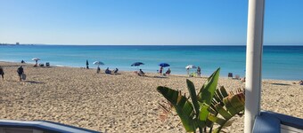 Cozy facility just steps from the crystal clear sea of Torre Lapillo.