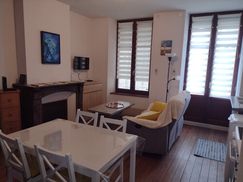 Chez Caroline, 1st floor apartment near the thermal baths