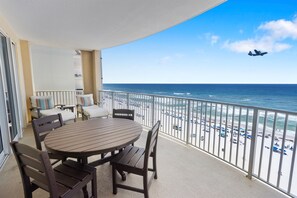Outdoor dining - Ocean VIlla 906. Massive Balcony, best rates. VIP Beach Service Included. (Panama City Beach)