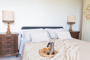 Apartment, 2 Bedrooms, Accessible, Balcony | 3 bedrooms