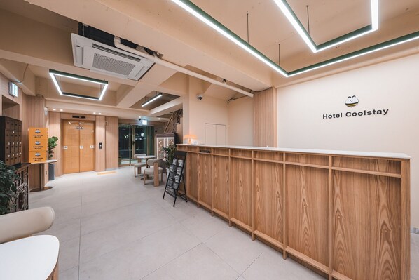 Reception - Coolstay Hotel (Gyeongju)