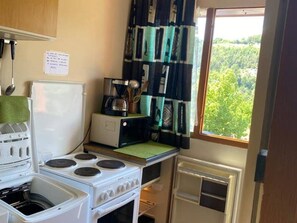 Refrigerador, microondas, horno y tostadora 