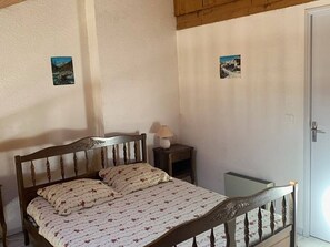 1 bedroom - Comfortable T2 Mezzanine Apt 6 People, Balcony, Parking (Enchastrayes)