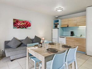 Interior - Charming house with air conditioning, parking and terrace in Marseillan-Plage (Marseillan-Plage)