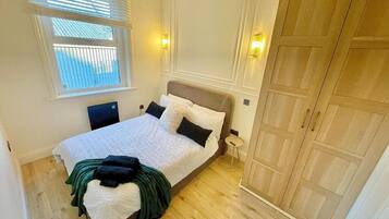 1 Schlafzimmer, Bügeleisen/Bügelbrett, Reisekinderbett, WLAN