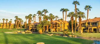 Coachella Fun and Luxury in the Dessert - One Bedroom Villa