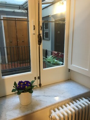 Interior - "La Calmezza" mini apartment in the historic center (Napoli)