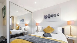 Unclassified image, 4 of 19, button - The City Suite- 2 Bedroom Blissful Apartment in Leicester City Centre (Leicester)