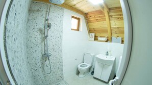 Huisje, 1 slaapkamer, roken, balkon | Badkamer