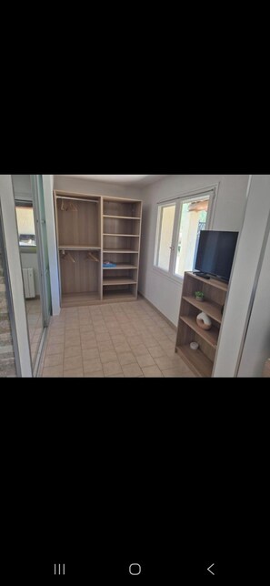 Interior - Maisonnette L'olivier du Luberon (Lauris)