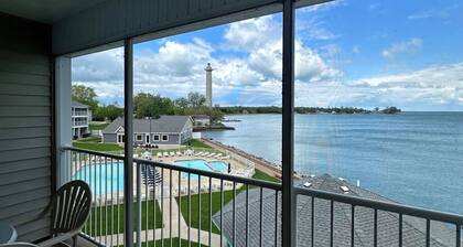 Lakefront Hotel Guest Room - Sleeps 4