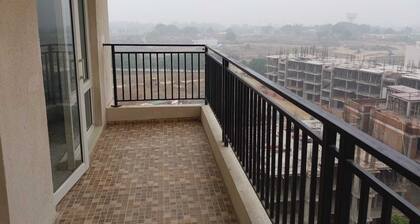 Apartment near Kumbh Mela and Sangam on the Arail Ghat side