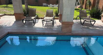 House behind the train tracks, relax & nature