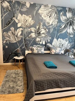 1 bedroom, iron/ironing board, WiFi, bed sheets