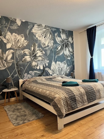1 bedroom, iron/ironing board, WiFi, bed sheets. Apartments Badallee 4, Bad Schandau, apartment no. 2, 65m2