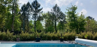 4CH villa with pergola, swimming pool located 4km from Lac CARCANS and 9km from the Ocean