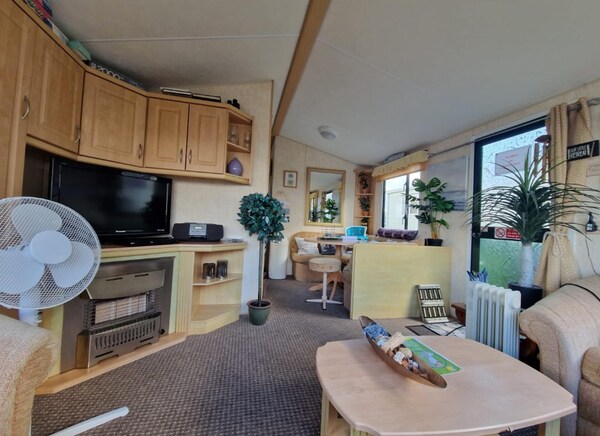 Lovley Sea Viev 2 Bedroom Caravan In Clarach Bay - Wales