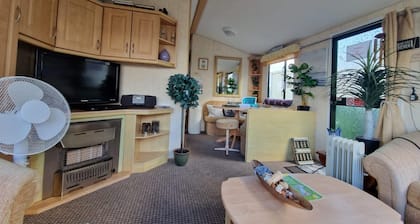 Lovley Sea Viev 2 Bedroom Caravan in Clarach Bay