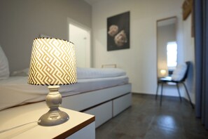 1 bedroom, iron/ironing board, travel crib, WiFi
