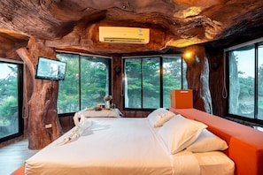 ルーム リバービュー (Groot, Panorama, with Jacuzzi) | WiFi (無料)