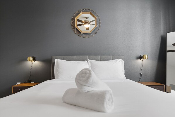 1 chambre, bureau, fer et planche à repasser, Wi-Fi gratuit