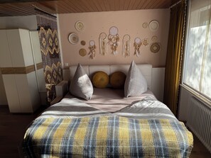 1 chambre, fer et planche à repasser, Wi-Fi gratuit, draps fournis