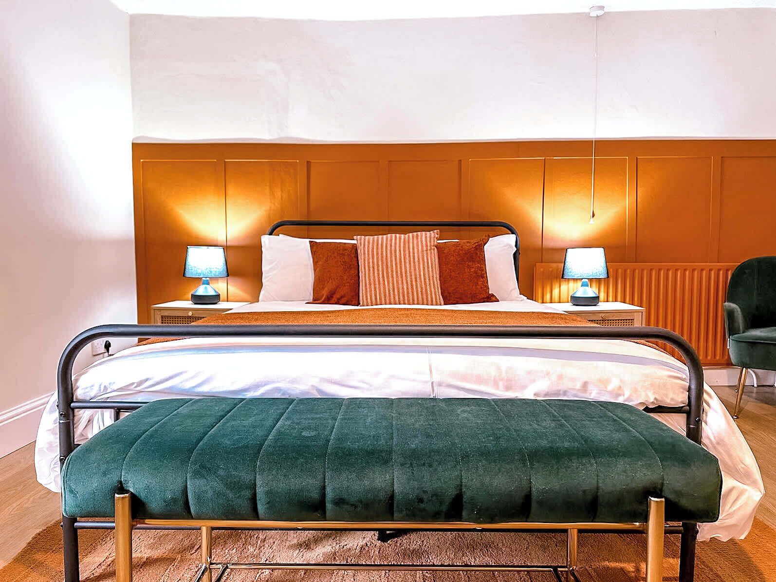 3 dormitorios, tabla de planchar con plancha, cuna de viaje y wifi