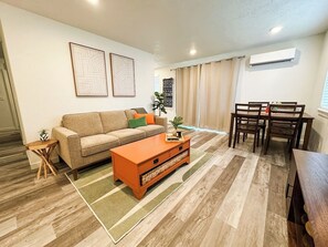 Smart TV - The Garden duplex unit (Boise)