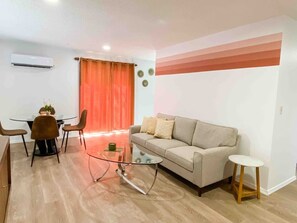 تلفزيون ذكي