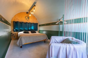 1 chambre, fer et planche Ă repasser, Wi-Fi, draps fournis