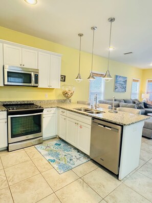 Microwave, oven, stovetop, dishwasher