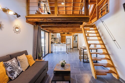 Appartement de style chalet - Parking - Calme et Chaleureux