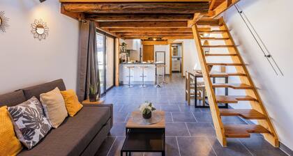 Appartement de style chalet - Parking - Calme et Chaleureux