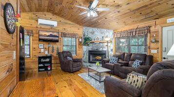 TV connectée, cheminée