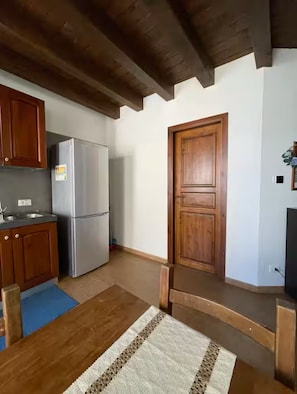 Interior - House with terrace near the Beach - Eden Holiday Home (Termini Imerese)