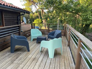 Property grounds - Apartment with your head in the trees, 50m from the lake - Hourtin Port (Hourtin)