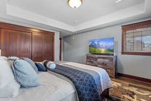 3 bedrooms, iron/ironing board, free WiFi
