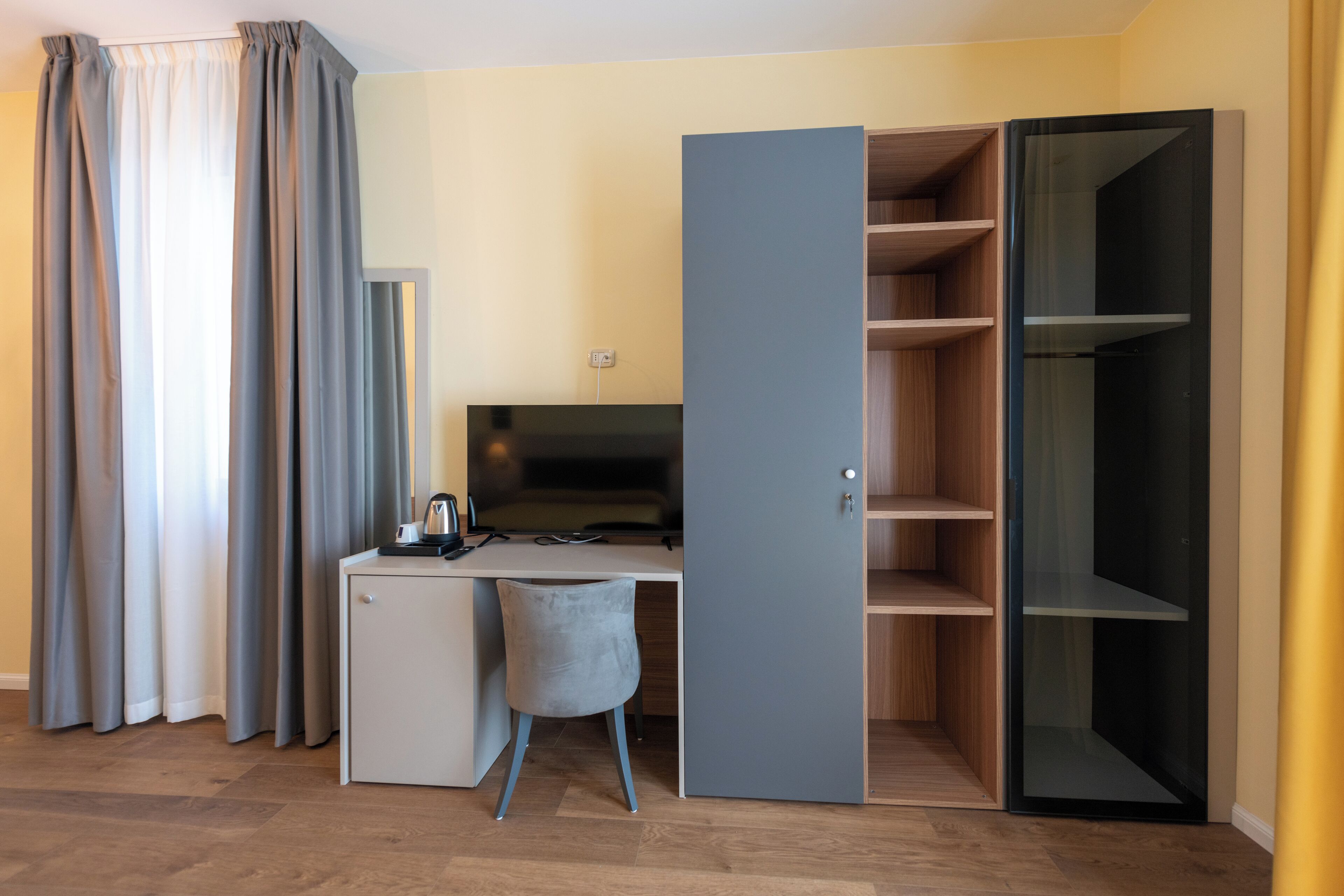 Photo - Hotel Ambasciata Venice - Atika & Atif