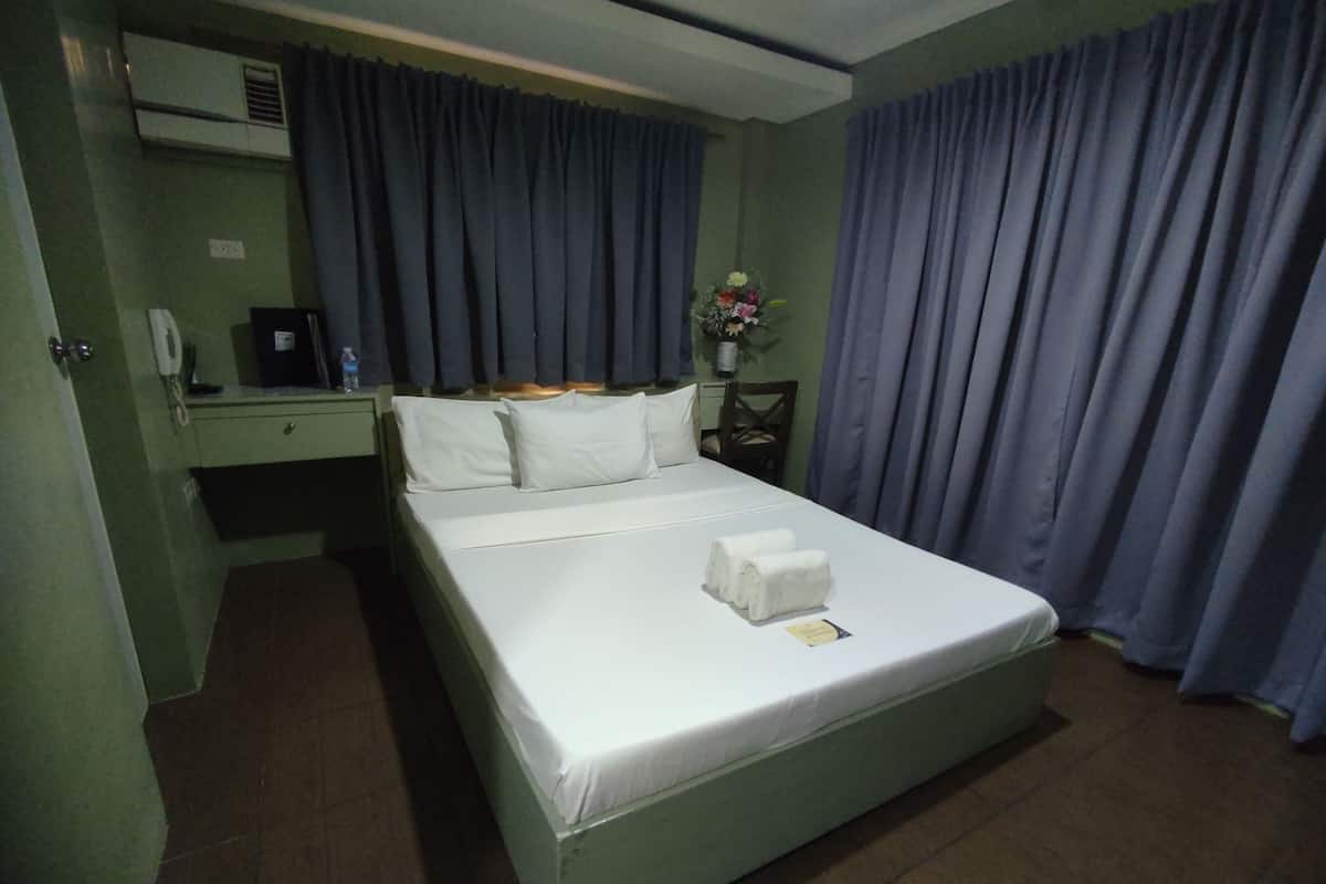 Kamer, 1 queensize bed | 1 slaapkamer, een kluis op de kamer, gratis wifi