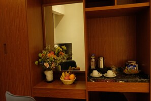 Family Suite | In-room safe, free WiFi, bed sheets
