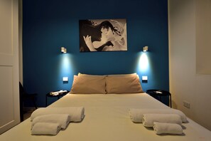 1 chambre, fer et planche Ă repasser, Wi-Fi gratuit, draps fournis