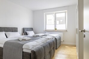 2 bedrooms, iron/ironing board, WiFi, bed sheets