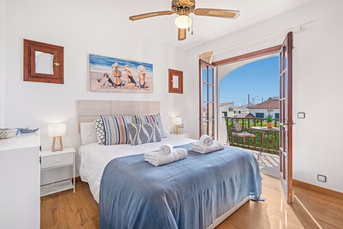 Vistamar. Peace, comfort, and views just steps from the beach